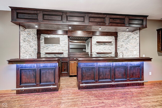 Building Photo - 2009 W 250 N