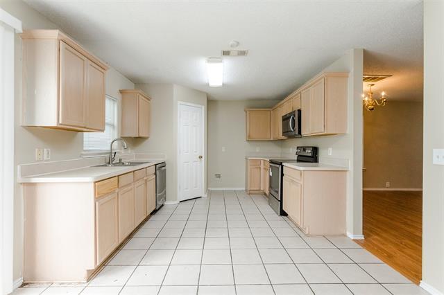 Building Photo - 1308 Dundee Dr