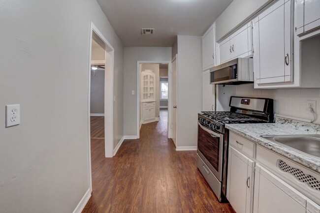 Building Photo - North Denver Avenue - 1629/1631