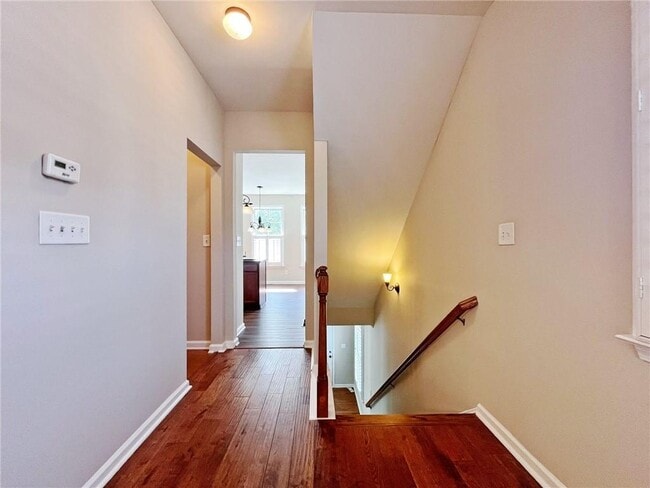 Building Photo - 525 Grove Field Ct NW