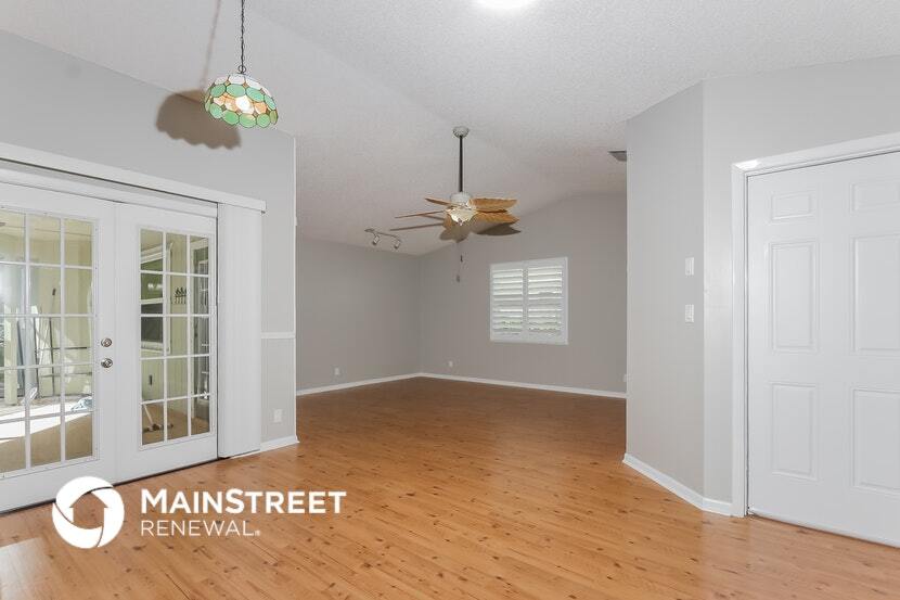 Building Photo - 6846 SE Raintree Ave