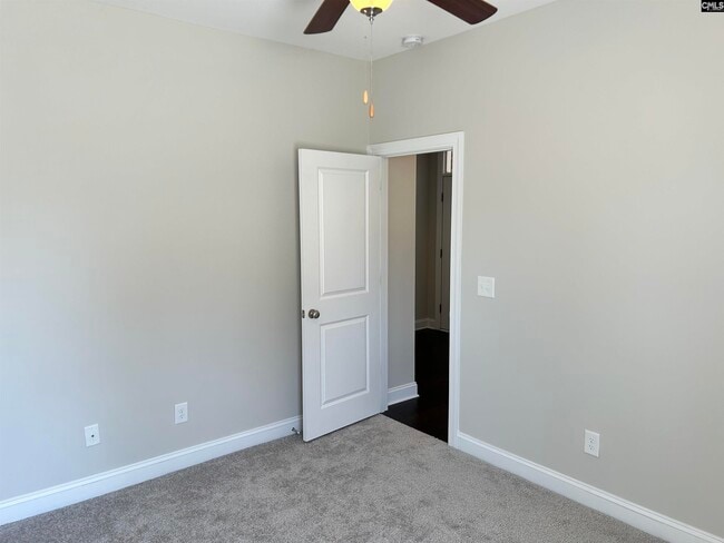 Building Photo - 905 Layton Way