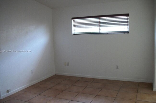 Building Photo - 7230 W 34th Ct