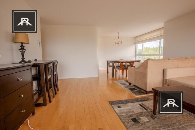 Building Photo - 2 bedroom in Brookline MA 02446