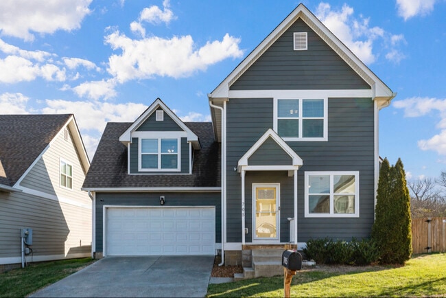 Building Photo - 705 Ellie Dr