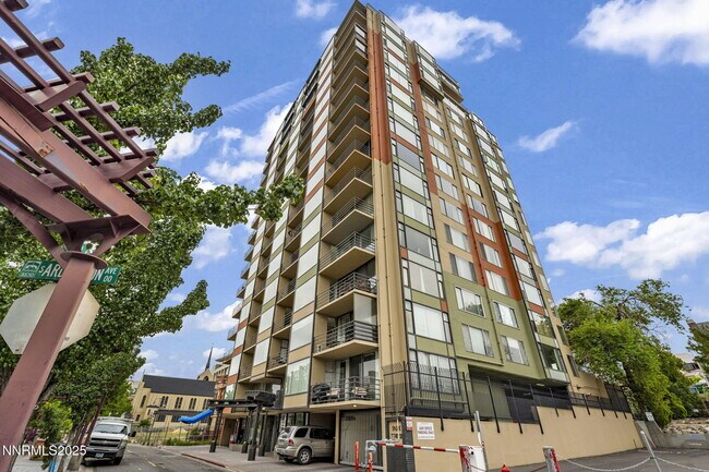 Building Photo - 280 Island Ave