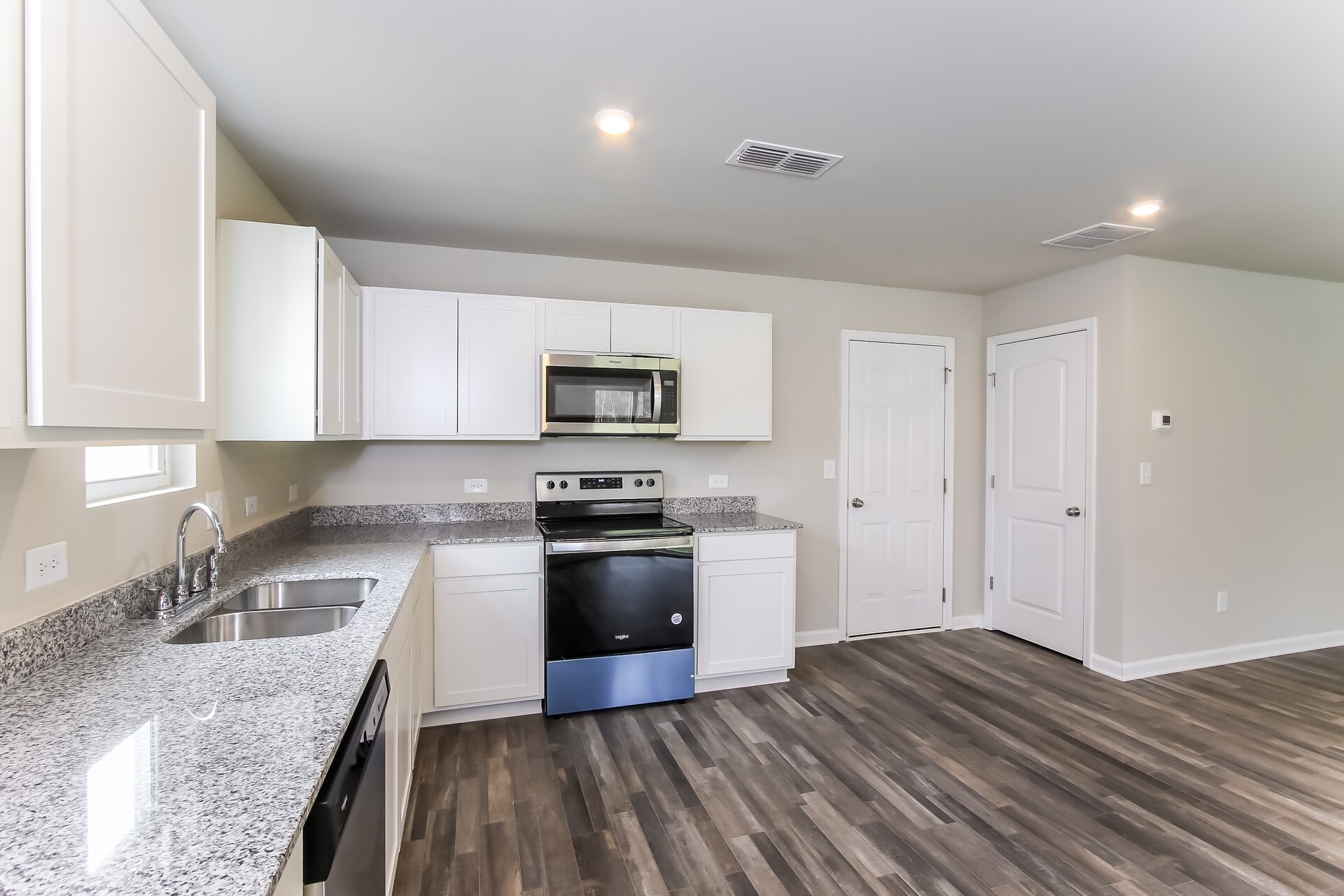 Building Photo - 207 Shalako Ln