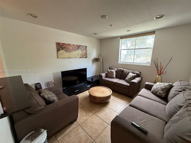 Building Photo - 10870 NW 88th Terrace
