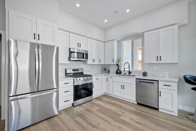 Building Photo - Coming Soon!  Welcome to the new charming apartments in Imperial Beach!