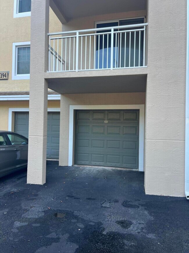 Building Photo - 6394 Emerald Dunes Dr