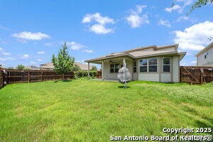 Building Photo - 2302 Castello Wy
