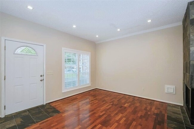 Building Photo - 2910 Grants Lake Blvd