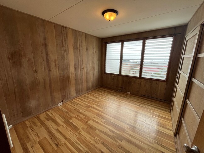 Building Photo - 2238 Aulii St