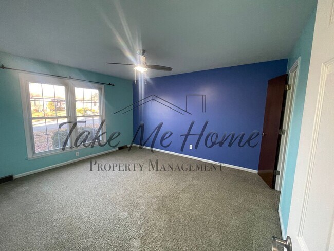 Building Photo - 3 Bedroom Basement Home in Kickapoo District!