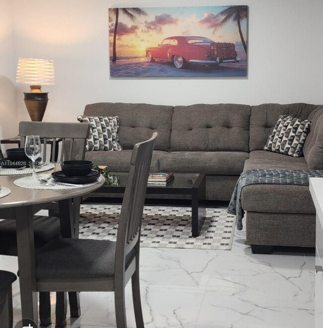 Building Photo - 8016 NW 14th Pl