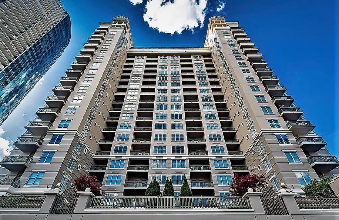 Building Photo - 3334 Peachtree Rd NE