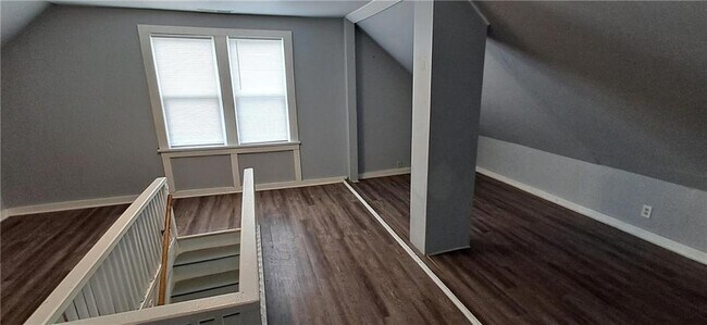 Building Photo - 120 Fulkerson St