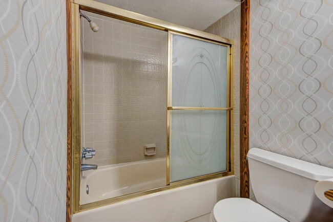 Building Photo - 905 Hawks Nest Dr