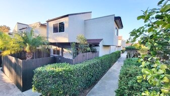 Building Photo - 9505 Easter Way