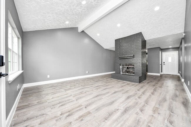 Building Photo - 5444 Ridge Wind Ln