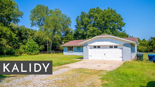 Building Photo - 12809 Buckboard Rd