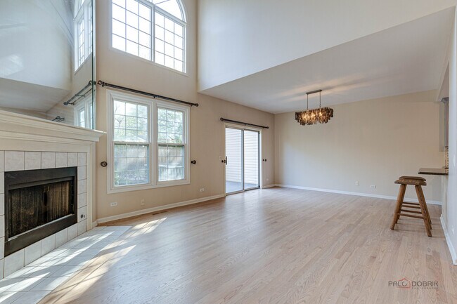 Building Photo - 4405 Middleton Pl