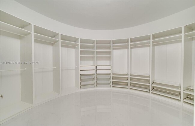 Building Photo - 14401 SW 63rd St