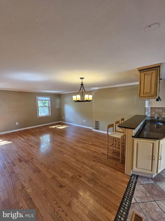 Building Photo - 10218 Arizona Cir