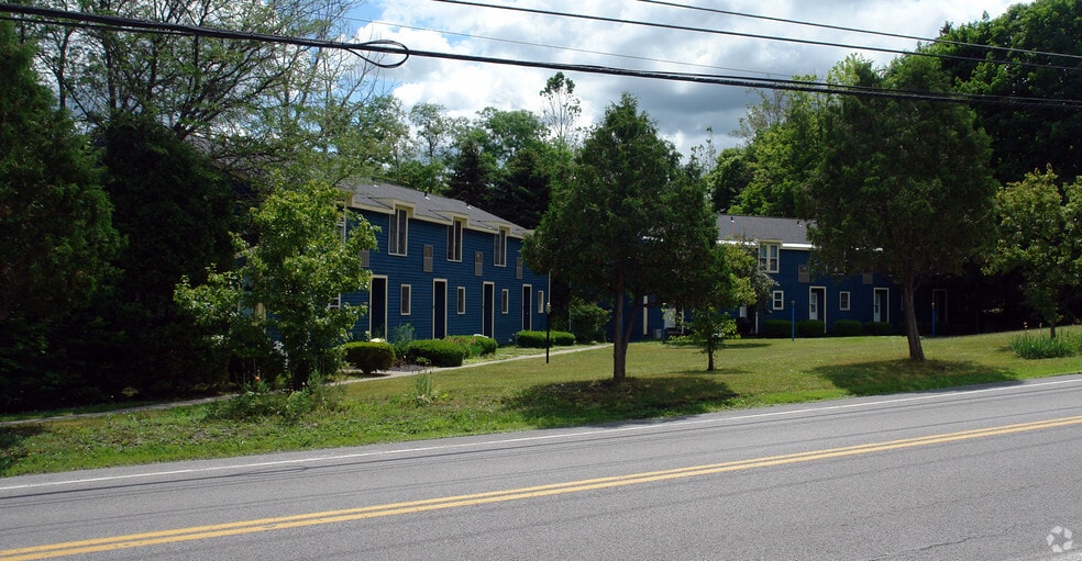 Building Photo - Highbridge Commons