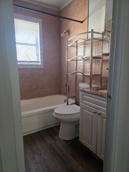 Building Photo - 16805 Lipton Ave