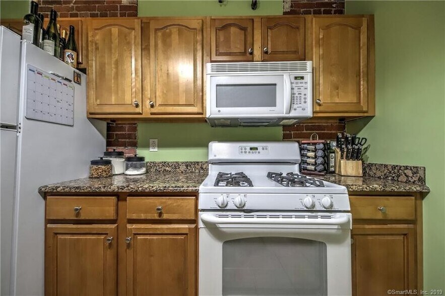 Building Photo - 145 Canal St