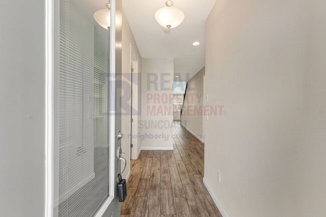 Building Photo - 3689 Divot Ln