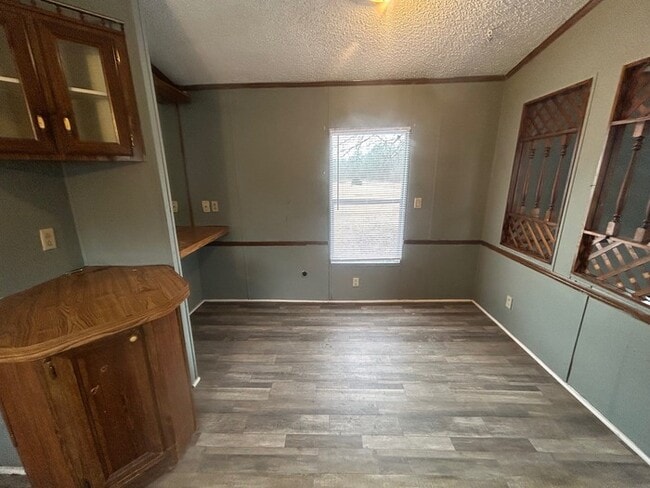 Building Photo - 201 Williams Cir