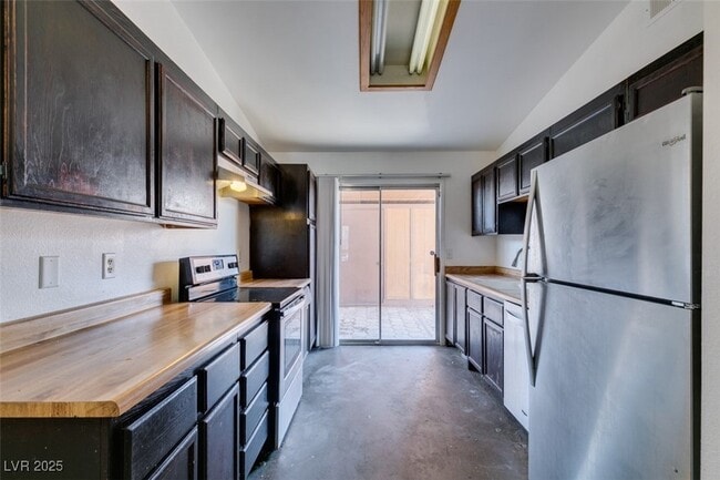 Building Photo - 1803 Discus Dr