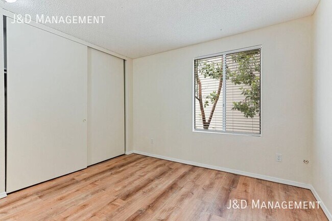 Building Photo - 4260 44th St