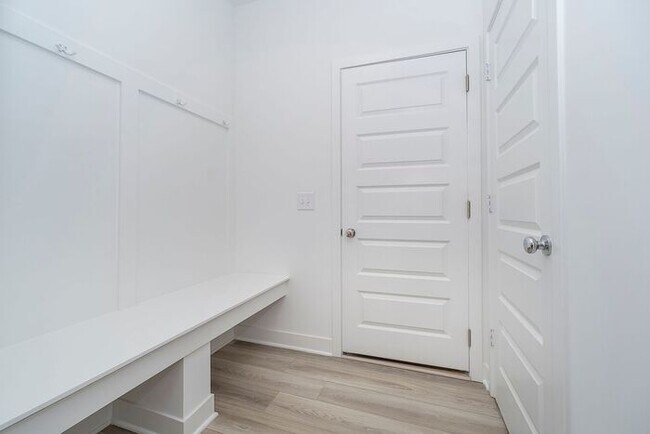 Building Photo - Brand New 5 Bedroom 3 Full Bath in Booming Westfield!