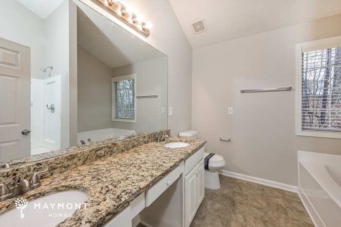 Building Photo - 2460 Miller Oaks Cir