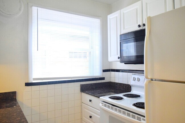Building Photo - 6231 Eichelberger St