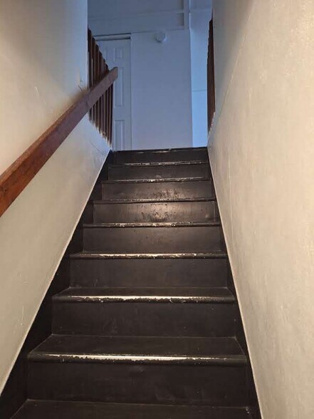 Stairs to BR 3 - 224 Cherry St