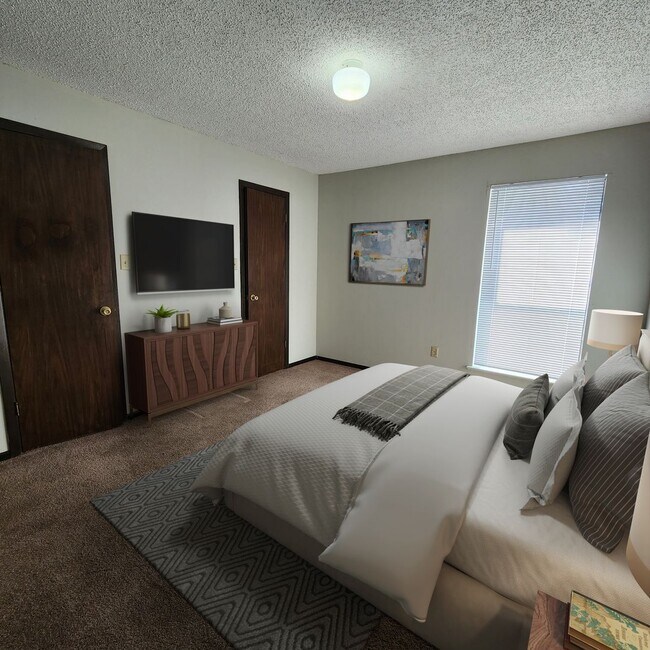 Building Photo - Townhome Available in October!