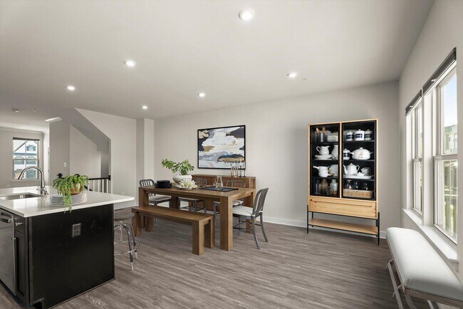 Building Photo - 6072 Fallfish Ct