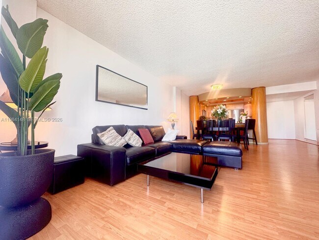 Building Photo - 3800 S Ocean Dr