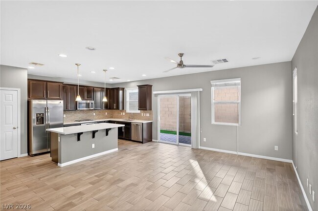 Building Photo - 5663 N Balsam St