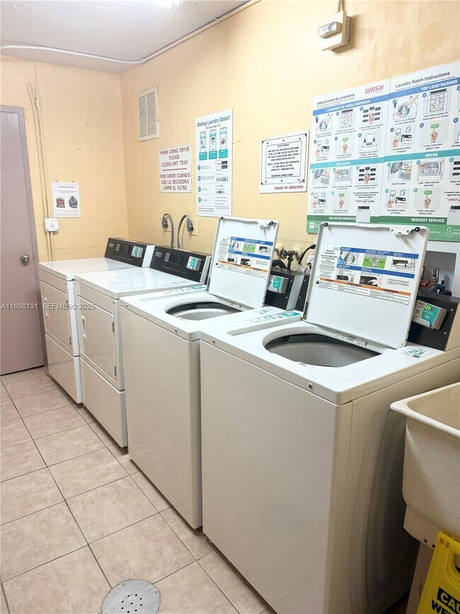 Building Photo - 200 172nd St