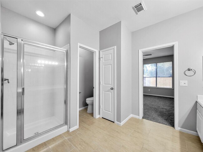 Building Photo - 7026 Blanco Pines Dr