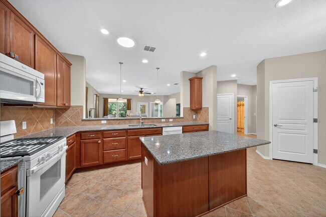 Building Photo - 4054 Deep River