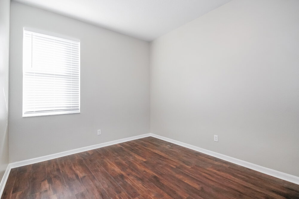 Building Photo - 1613 Wakefield Dr