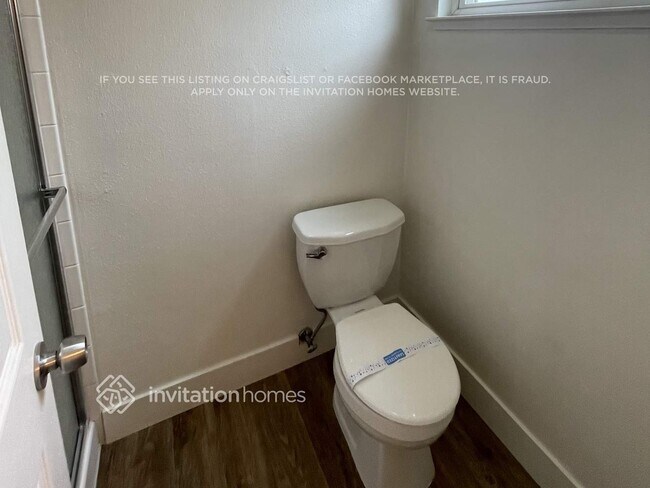 Building Photo - 8481 Cortadera Dr