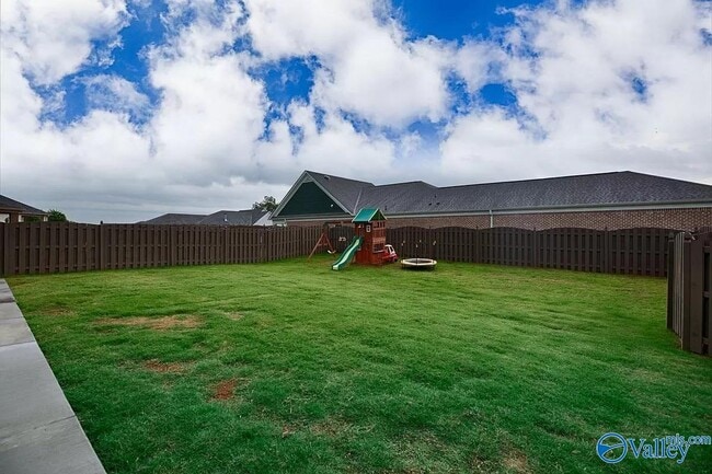 Building Photo - 8651 Segers Trail Loop