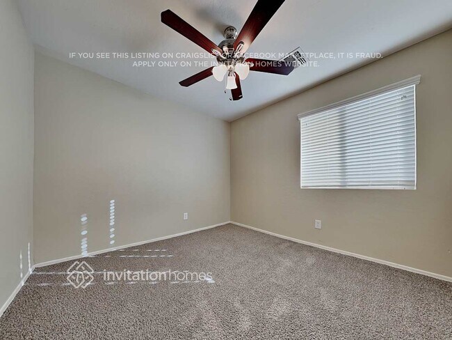 Building Photo - 2369 W Silver Creek Ln